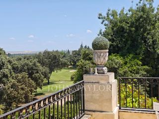 House in Urbanización La Moraleja House in Urbanización La Moraleja