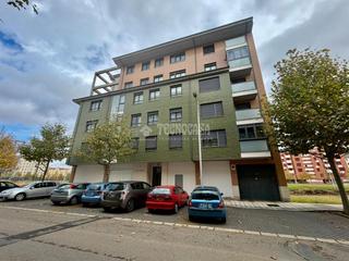 Pis  C. 8 de marzo. Piso en venta en león Pis  C. 8 de marzo. Piso en venta en león