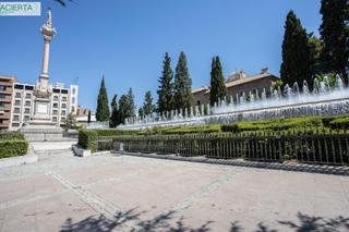 Apartamento Calle del agua de cartuja 35. Coqueto apartamento junto a calle ancha de capuchinos con cocher Apartamento Calle del agua de cartuja 35. Coqueto apartamento junto a calle ancha de capuchinos con cocher