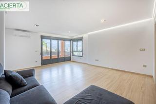 Appartement  Calle dinamarca. Piso con terraza zona serrallo Appartement  Calle dinamarca. Piso con terraza zona serrallo