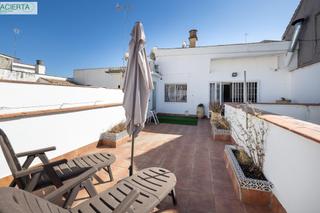 Studio  Calle pavaneras. Estudio atico en pleno centro de granada. Studio  Calle pavaneras. Estudio atico en pleno centro de granada.