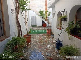 Casa a Baena. Venta de amplia casa en albendín, muy bien situada. Casa a Baena. Venta de amplia casa en albendín, muy bien situada.