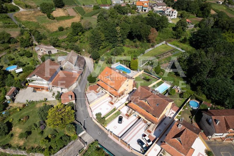 Foto 03066ed0-3a84-4e34-b028-6b7133569d0b. Casa aparellada amb calefacció aparcament a Vilaboa Foto 03066ed0-3a84-4e34-b028-6b7133569d0b. Casa aparellada amb calefacció aparcament a Vilaboa