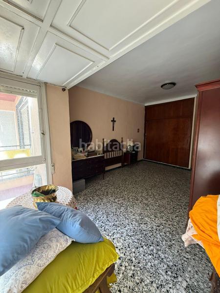 Foto b3778314-6b4b-42da-8068-e253d264fda8. Edificio in Centro - Muelle Pesquero Torrevieja Foto b3778314-6b4b-42da-8068-e253d264fda8. Edificio in Centro - Muelle Pesquero Torrevieja