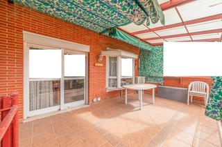 Chalet  Calle tulipán. Chalet adosado en venta en calle tulipán Chalet  Calle tulipán. Chalet adosado en venta en calle tulipán