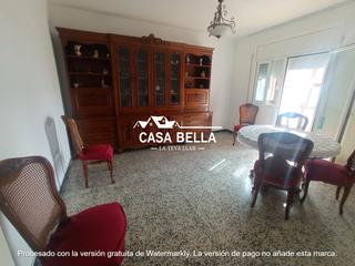 Pis Carrer de john f.kennedy. Ideal familias !!!! Pis Carrer de john f.kennedy. Ideal familias !!!!