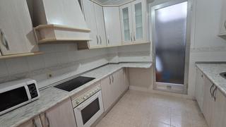 Appartement à Calle kinea 3. Disponible en venta piso con garaje y trastero en casar de cácer Appartement à Calle kinea 3. Disponible en venta piso con garaje y trastero en casar de cácer