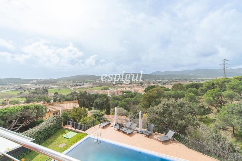 Foto 18ad5fad-35de-4e2e-a694-996e63758c78. Casa con riscaldamento parcheggio piscina in Urbanitzacions Platja d´Aro Foto 18ad5fad-35de-4e2e-a694-996e63758c78. Casa con riscaldamento parcheggio piscina in Urbanitzacions Platja d´Aro