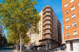 Piso  Avenida de portugal. Piso exterior reformado en avenida portugal Piso  Avenida de portugal. Piso exterior reformado en avenida portugal