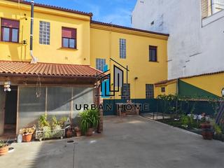 Casa  Avenida de san andrés. Urban home vende preciosa casa con jardin en san andres del raba Casa  Avenida de san andrés. Urban home vende preciosa casa con jardin en san andres del raba