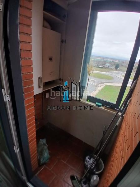 Foto fdc1d5a5-9776-41fa-aaeb-e52fbd437689. Appartamento con riscaldamento parcheggio in Armunia León Foto fdc1d5a5-9776-41fa-aaeb-e52fbd437689. Appartamento con riscaldamento parcheggio in Armunia León