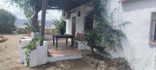 Casa a Cártama. Finca rústica con casa de 2 dormitorios, piscina y vistas al val Casa a Cártama. Finca rústica con casa de 2 dormitorios, piscina y vistas al val