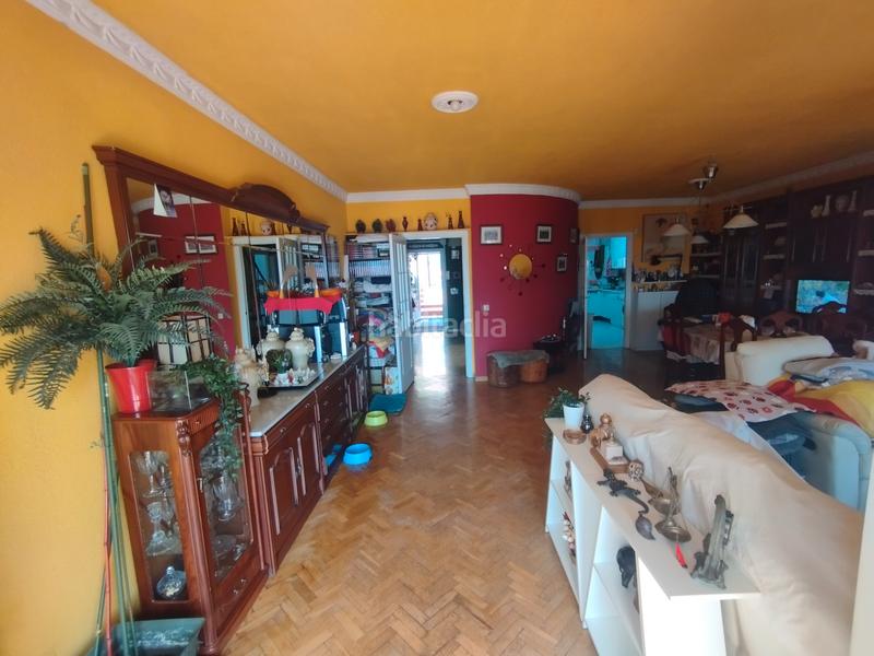 Foto 4d6687b3-6265-46b9-85a5-980569d9fe28. Chalet avec cheminée chauffage parking piscine dans Torrelodones Foto 4d6687b3-6265-46b9-85a5-980569d9fe28. Chalet avec cheminée chauffage parking piscine dans Torrelodones