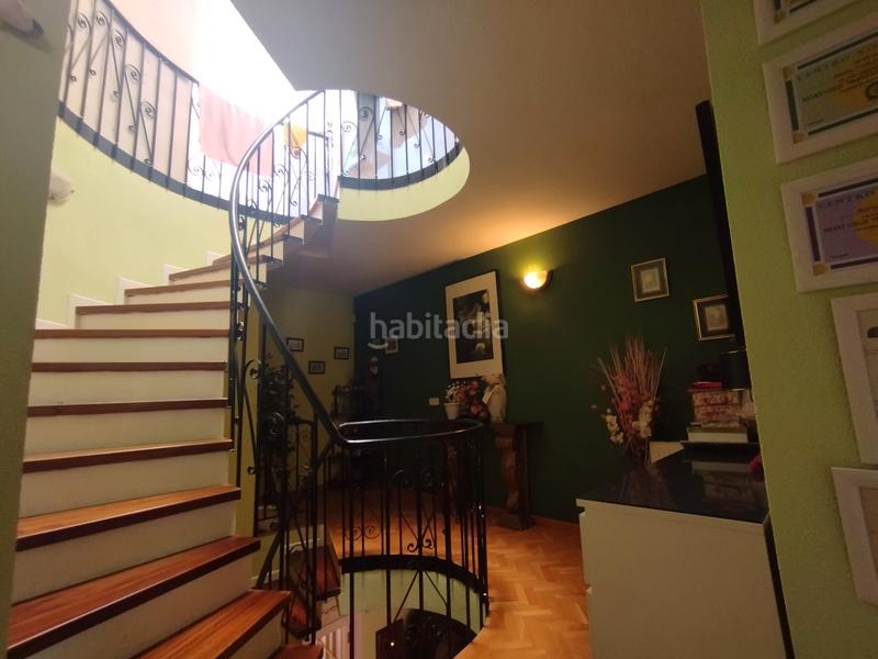 Foto a61f6d3b-5bd6-4d1a-8edb-8aef2fe6a171. Chalet avec cheminée chauffage parking piscine dans Torrelodones Foto a61f6d3b-5bd6-4d1a-8edb-8aef2fe6a171. Chalet avec cheminée chauffage parking piscine dans Torrelodones