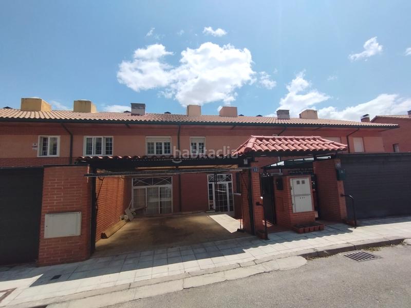 Foto b5590609-3688-4d8b-b396-dd4307906c8a. Chalet avec cheminée chauffage parking piscine dans Torrelodones Foto b5590609-3688-4d8b-b396-dd4307906c8a. Chalet avec cheminée chauffage parking piscine dans Torrelodones