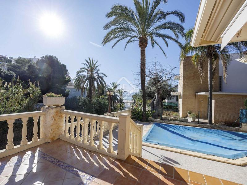 Foto 52cdae47-a2a3-4902-9d29-698ad8214de1. Xalet amb calefacció aparcament piscina a El Faro Cullera Foto 52cdae47-a2a3-4902-9d29-698ad8214de1. Xalet amb calefacció aparcament piscina a El Faro Cullera