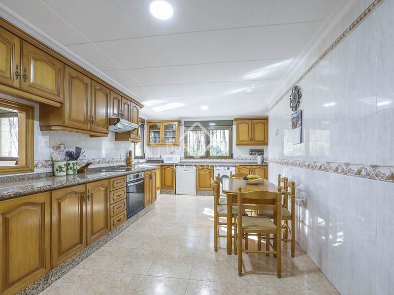 Foto 5a38e522-4324-408a-98f9-aa2bfc164ec8. Xalet amb calefacció aparcament piscina a El Faro Cullera Foto 5a38e522-4324-408a-98f9-aa2bfc164ec8. Xalet amb calefacció aparcament piscina a El Faro Cullera