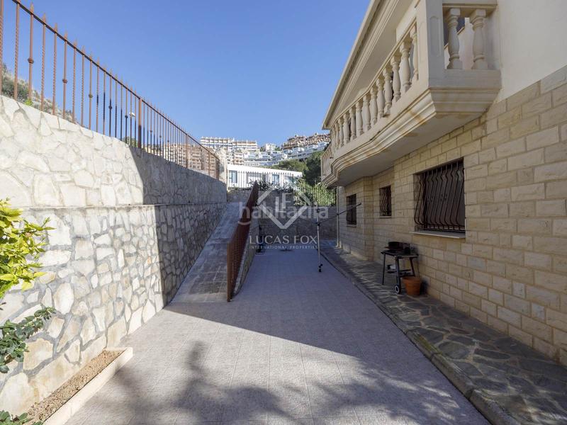 Foto f223b1f0-57fe-4358-84be-0a3f5d5648dc. Xalet amb calefacció aparcament piscina a El Faro Cullera Foto f223b1f0-57fe-4358-84be-0a3f5d5648dc. Xalet amb calefacció aparcament piscina a El Faro Cullera