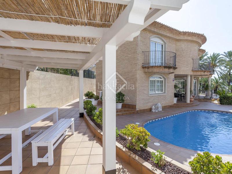 Foto 18c4070a-0d33-4719-a2ca-11ad5fa43444. Chalet mit heizung parking pool in El Faro Cullera Foto 18c4070a-0d33-4719-a2ca-11ad5fa43444. Chalet mit heizung parking pool in El Faro Cullera