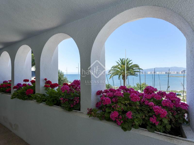 Foto 22a078c2-77ef-41a3-8a9e-d5c183eec114. Xalet amb calefacció aparcament piscina a El Faro Cullera Foto 22a078c2-77ef-41a3-8a9e-d5c183eec114. Xalet amb calefacció aparcament piscina a El Faro Cullera