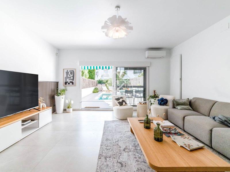 Foto 8782c17d-c644-4e2c-8e1d-e3f178766992. Chalet con riscaldamento parcheggio piscina in Can Girona - Terramar - Vinyet Sitges Foto 8782c17d-c644-4e2c-8e1d-e3f178766992. Chalet con riscaldamento parcheggio piscina in Can Girona - Terramar - Vinyet Sitges