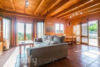 Maison à Carrer de la plaça . Maison à Carrer de la plaça .