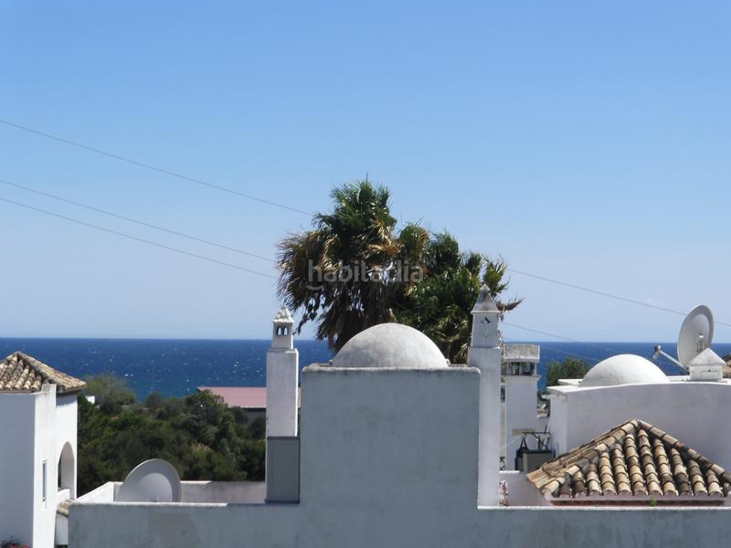 Foto 2b8db234-2377-4e7f-b2a7-4536623159ee. Maison jumelée avec piscine dans La Concha - Resina Golf Estepona Foto 2b8db234-2377-4e7f-b2a7-4536623159ee. Maison jumelée avec piscine dans La Concha - Resina Golf Estepona