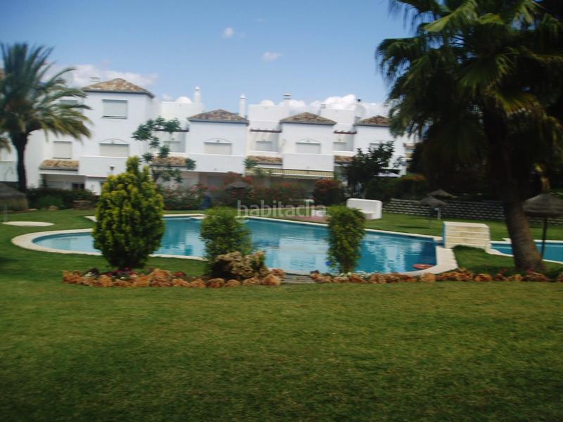 Foto fab9ba1d-58f6-46c1-a753-5a5927e799ee. Maison jumelée avec piscine dans La Concha - Resina Golf Estepona Foto fab9ba1d-58f6-46c1-a753-5a5927e799ee. Maison jumelée avec piscine dans La Concha - Resina Golf Estepona