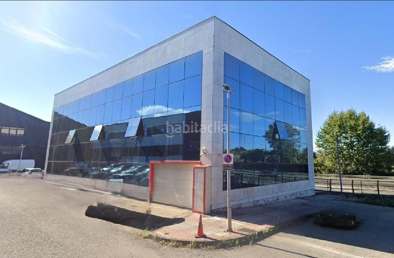 Foto 050f5532-0f24-47df-b904-997fb8af0b1b. Alquiler oficina almacen oficinas en alquiler zona la cerrada cantabria en Camargo Foto 050f5532-0f24-47df-b904-997fb8af0b1b. Alquiler oficina almacen oficinas en alquiler zona la cerrada cantabria en Camargo