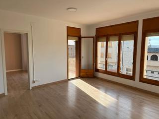 Location Maison jumelée à Verdú. Casa en alquiler con jardin y garaje en verdu (lleida) Location Maison jumelée à Verdú. Casa en alquiler con jardin y garaje en verdu (lleida)