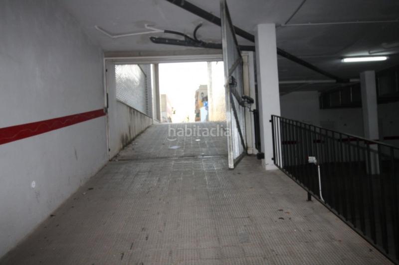 Foto 778b2a48-68f1-4aef-adc5-e66c1bb1c39b. Location parking voiture dans Rafelbunyol Foto 778b2a48-68f1-4aef-adc5-e66c1bb1c39b. Location parking voiture dans Rafelbunyol