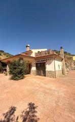 Masia a Riogordo Masia a Riogordo