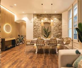 Alquiler Apartamento Carrer de les ferreries velles 27. Precioso apartamento reformado en el corazón del barri vell Alquiler Apartamento Carrer de les ferreries velles 27. Precioso apartamento reformado en el corazón del barri vell