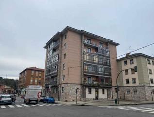 Pis  Calle río sella. Inmueble de banco Pis  Calle río sella. Inmueble de banco