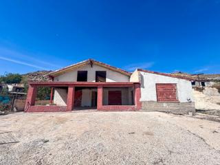 Chalet in Agost. Proyecto de reforma con terreno en agost Chalet in Agost. Proyecto de reforma con terreno en agost