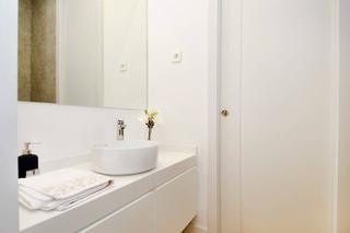 Location Appartement à Passeig de joan de borbó 69 Location Appartement à Passeig de joan de borbó 69