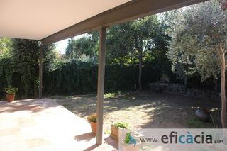 Rent House Carrer wenceslao guadall. Casa a 4 vientos reformada Rent House Carrer wenceslao guadall. Casa a 4 vientos reformada