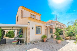 Chalet in Polop Chalet in Polop