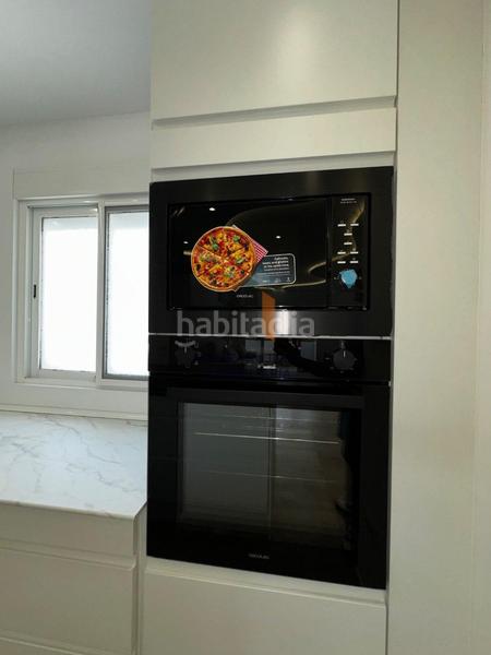 Foto e2f00e1a-21ca-4082-a615-f2578641c830. Piso en Hispanidad - Vivar Téllez Vélez - Málaga Foto e2f00e1a-21ca-4082-a615-f2578641c830. Piso en Hispanidad - Vivar Téllez Vélez - Málaga