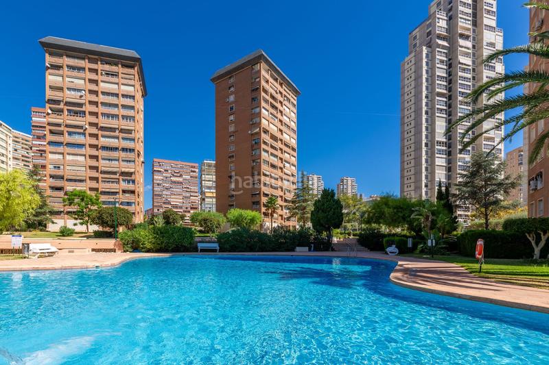 Foto 0b5b7141-6d87-4c01-b7ee-57bfbf901b58. Pis amb calefacció piscina a Levante Alto Benidorm Foto 0b5b7141-6d87-4c01-b7ee-57bfbf901b58. Pis amb calefacció piscina a Levante Alto Benidorm