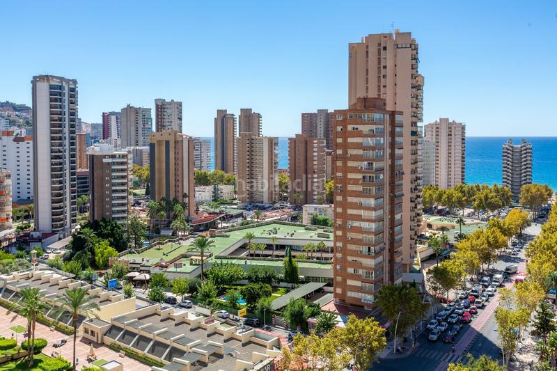 Foto c64bc8ff-7326-4e13-8e20-172af9599535. Pis amb calefacció piscina a Levante Alto Benidorm Foto c64bc8ff-7326-4e13-8e20-172af9599535. Pis amb calefacció piscina a Levante Alto Benidorm