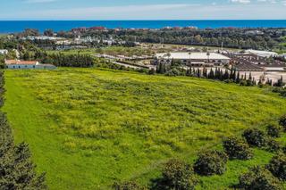 Residential Plot in Parque Central Residential Plot in Parque Central
