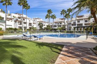 Apartament a San Pedro de Alcántara Pueblo Apartament a San Pedro de Alcántara Pueblo