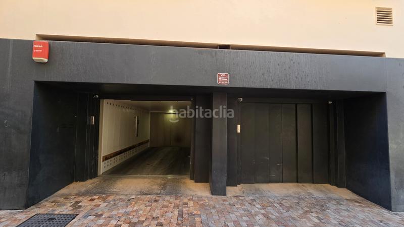 Foto 060656fd-bf3b-40c2-ad5b-0d49603900b4. Autoparkplatz in calle mariana 14 in Centro Almería Foto 060656fd-bf3b-40c2-ad5b-0d49603900b4. Autoparkplatz in calle mariana 14 in Centro Almería