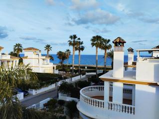 Xalet a Cala Marqués. Espectacular casa de 6 dormitorios, 4 baños, terrazas, a 200m de Xalet a Cala Marqués. Espectacular casa de 6 dormitorios, 4 baños, terrazas, a 200m de