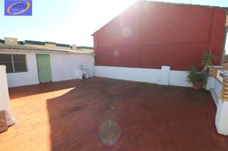 Haus in Cheste. Impresionante casa de 3 plantas en el corazón de cheste Haus in Cheste. Impresionante casa de 3 plantas en el corazón de cheste