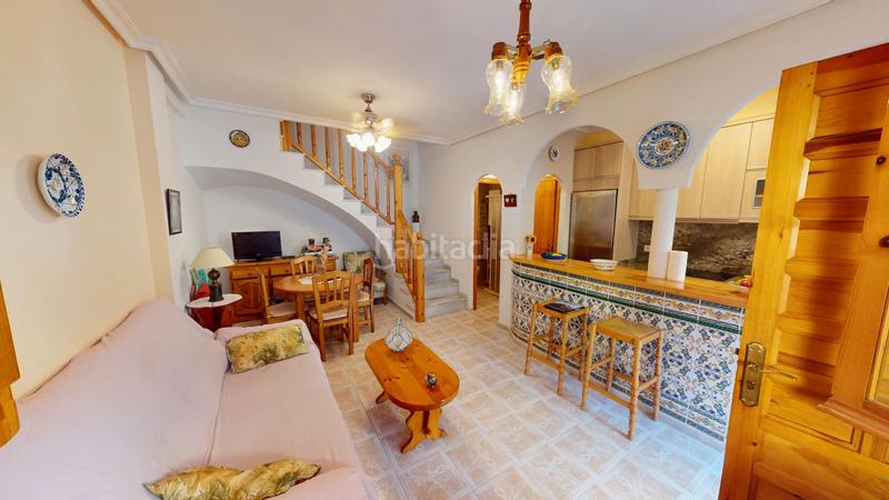 Foto 1d9ec2ad-3aef-47aa-872f-1bec5f6cc0ad. Zweistöckige wohnung mit pool in Los Europeos Torrevieja Foto 1d9ec2ad-3aef-47aa-872f-1bec5f6cc0ad. Zweistöckige wohnung mit pool in Los Europeos Torrevieja