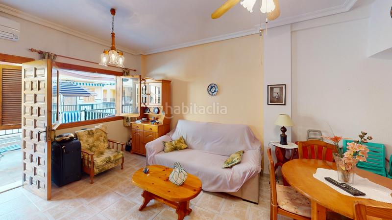 Foto 6bc37936-8cf3-4332-b8bc-cbef99b58f97. Zweistöckige wohnung mit pool in Los Europeos Torrevieja Foto 6bc37936-8cf3-4332-b8bc-cbef99b58f97. Zweistöckige wohnung mit pool in Los Europeos Torrevieja