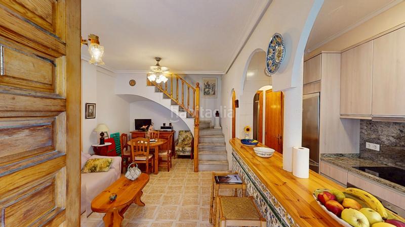 Foto 76d6a4d8-8ddd-4907-bf3b-38aaa708d1fa. Zweistöckige wohnung mit pool in Los Europeos Torrevieja Foto 76d6a4d8-8ddd-4907-bf3b-38aaa708d1fa. Zweistöckige wohnung mit pool in Los Europeos Torrevieja