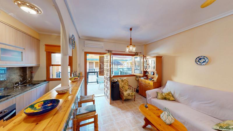 Foto 98622144-1012-414a-8664-8856bb0874cd. Zweistöckige wohnung mit pool in Los Europeos Torrevieja Foto 98622144-1012-414a-8664-8856bb0874cd. Zweistöckige wohnung mit pool in Los Europeos Torrevieja